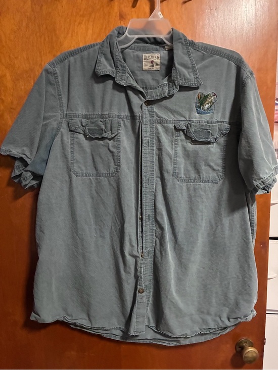 RedHead Other - RedHead Men's Faded Blue Short-Sleeve Button-Down Shirt with Embroidered Fish
